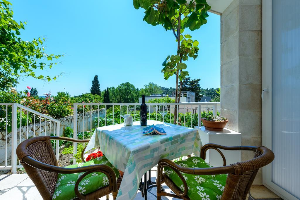 Villa Ive Mlini Exterior photo